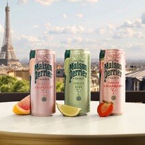 latas de agua saborizada forever