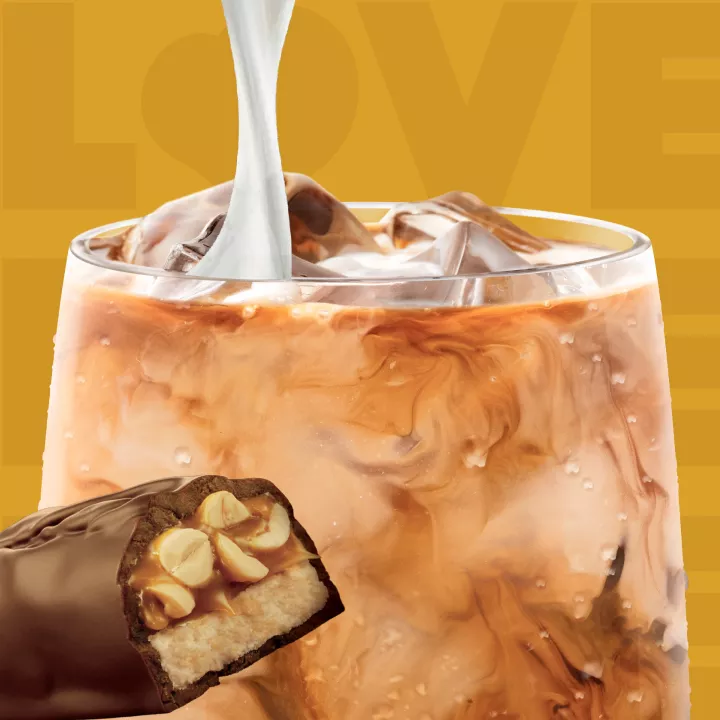 SNICKERS® Flavored Liquid Coffee Creamer