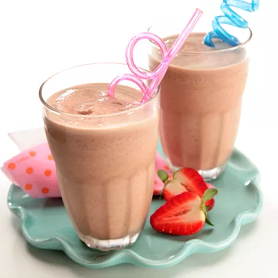 Cazuela de Tostada Francesa de Durazno y Almendras