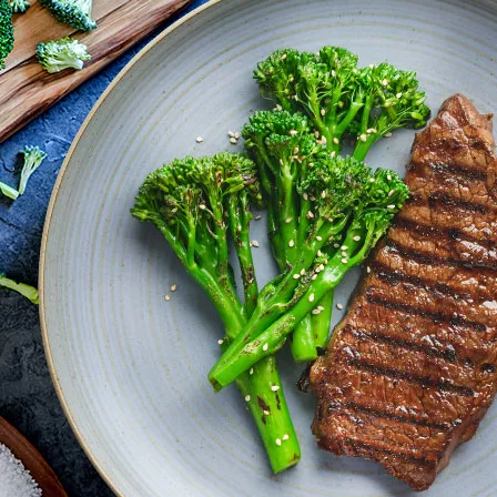 Cazuela de Tostada Francesa de Durazno y Almendras