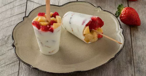 PALETAS DE YOGUR Y CEREAL