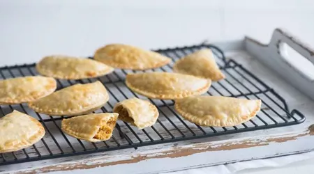 Creamy Pumpkin Empanadas