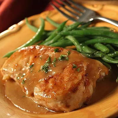 Sautéed Chicken Breasts in Fresh Lemon Cream Sauce