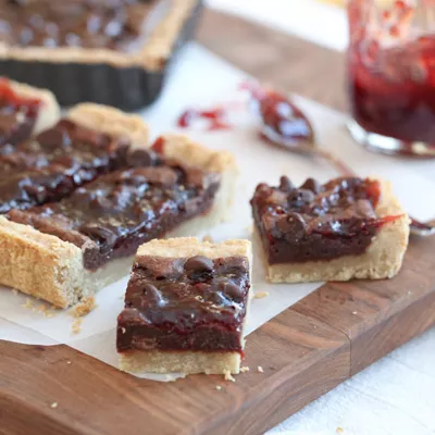 Chocolate and Strawberry Jam Shortbread Bars