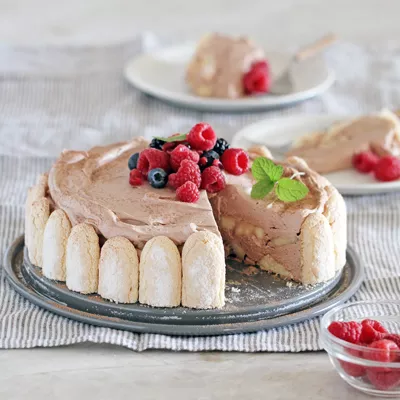 Easy Chocolate Banana Charlotte