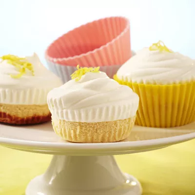 Frozen Lemonade Cupcakes