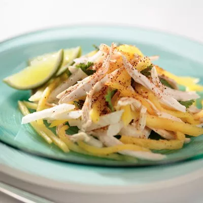 Ensalada de Jícama, Mango y Piña