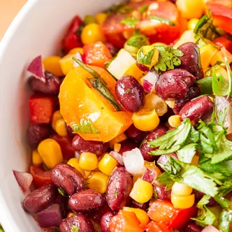 Cazuela de Tostada Francesa de Durazno y Almendras