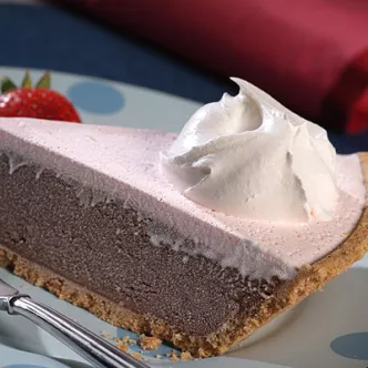 Cazuela de Tostada Francesa de Durazno y Almendras