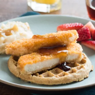 Cazuela de Tostada Francesa de Durazno y Almendras