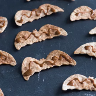 Cazuela de Tostada Francesa de Durazno y Almendras