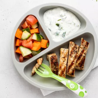 Chicken with Yogurt Sauce