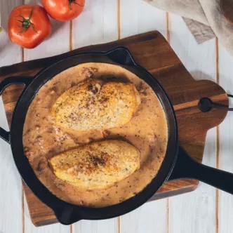 MARRY ME CHICKEN preparado con Leche Evaporada CARNATION® CLAVEL®