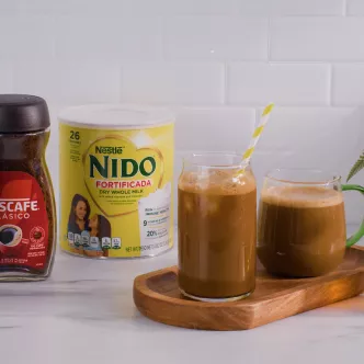 Latte de miel con leche en polvo