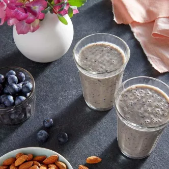 Blueberry Almond Smoothie