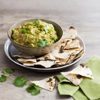 Cazuela de Tostada Francesa de Durazno y Almendras