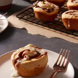 Dulce de Leche Cinnamon Rolls