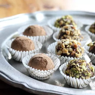 Blissful Sweet Cream Chocolate Truffles