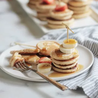 Mini Cinnamon-Hazelnut Pancakes