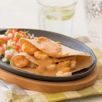 Enchiladas de Camarones en Salsa de Chipotle