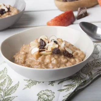 Avena con Chocolate y Manzana Hecha en Olla de Cocción Lenta