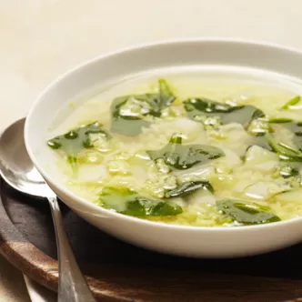 Quick and Easy Spinach and Potato Soup