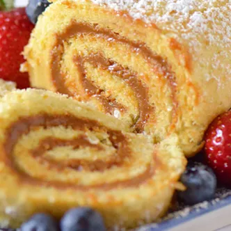 Peruvian Dulce de Leche Jelly Roll Pionono Long Right